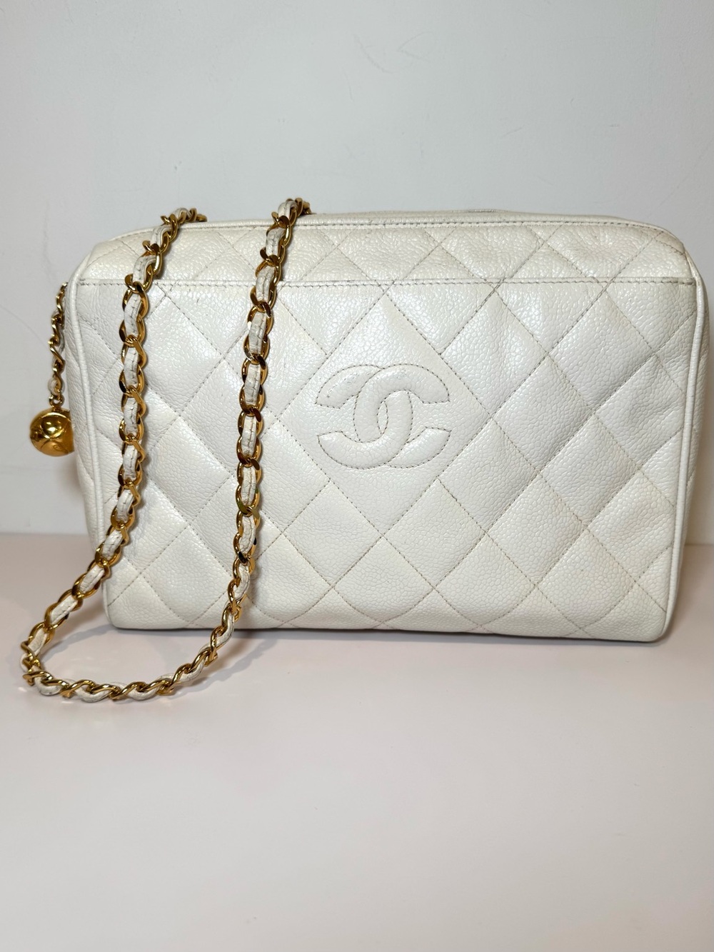 Chanel White Caviar Leather CC Medium Camera Bag W Gold Chain